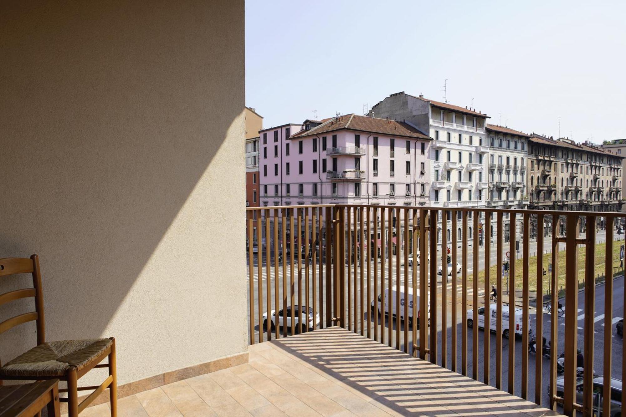 Rio Central M3 Sondrio E Stazione Centrale Милан Экстерьер фото